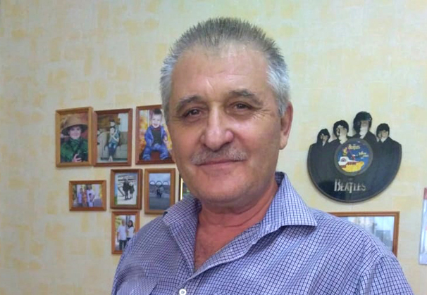 Устьлабинец собрал коллекцию из тысячи моделей машин в миниатюре