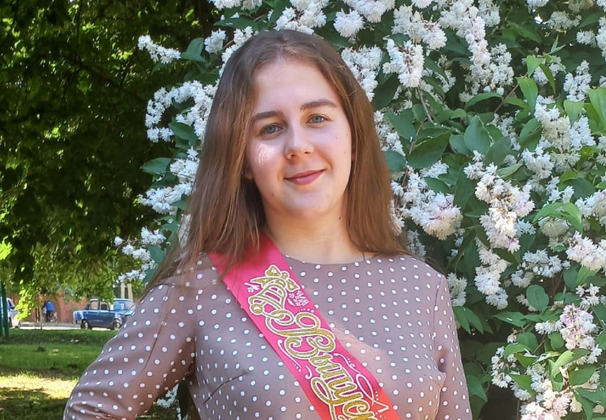 Выпускники возвращаются в учебные заведения в статусе педагогов