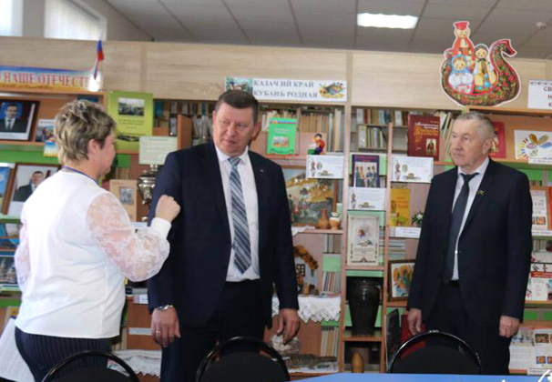 В Воронежской после капитального ремонта открылась библиотека