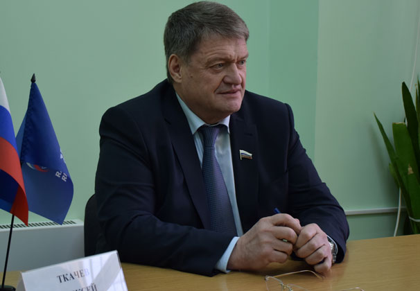По новому закону автостраховщики будут разрешать споры с помощью финансового омбудсмена
