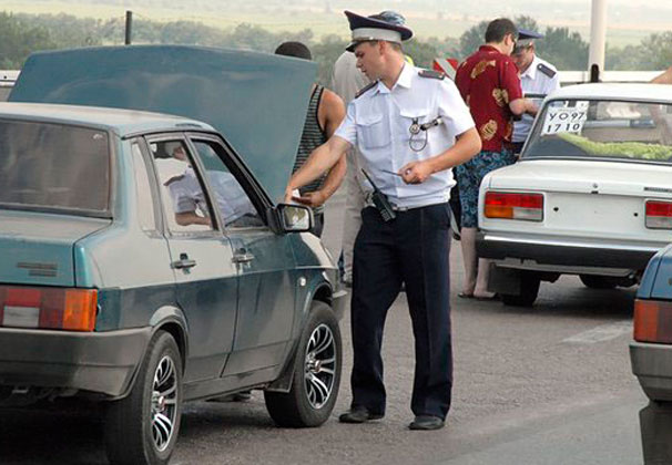 Покупатель метилэфедрона не проехал усть-лабинский пост ДПС