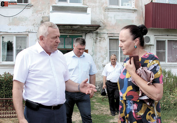 Руководители района встретились с жителями Двубратского сельского поселения