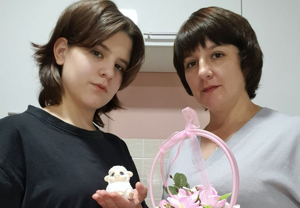 Елена и Екатерина Абрамовы превращают мыло в оригинальные сувениры для дома
